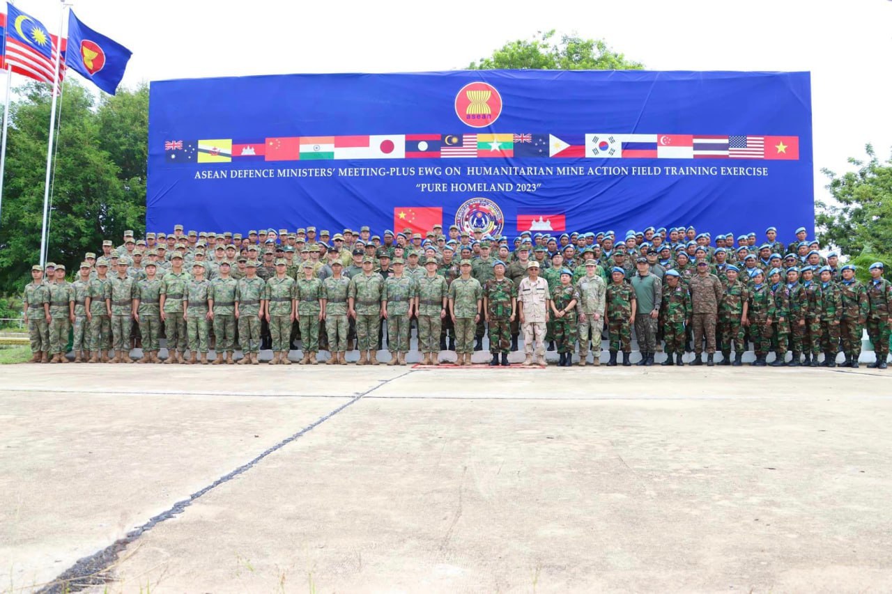 មន្រី្ត និង​អ្នកវិភាគ​ បង្ហាញ​​មោទនភាពដែលកម្ពុជា​ធ្វើជាម្ចាស់ផ្ទះរៀបចំហ្វឹកហ្វឺនប្រតិបត្តិការពហុជាតិក្នុងសកម្មភាពសម្អាតមីន