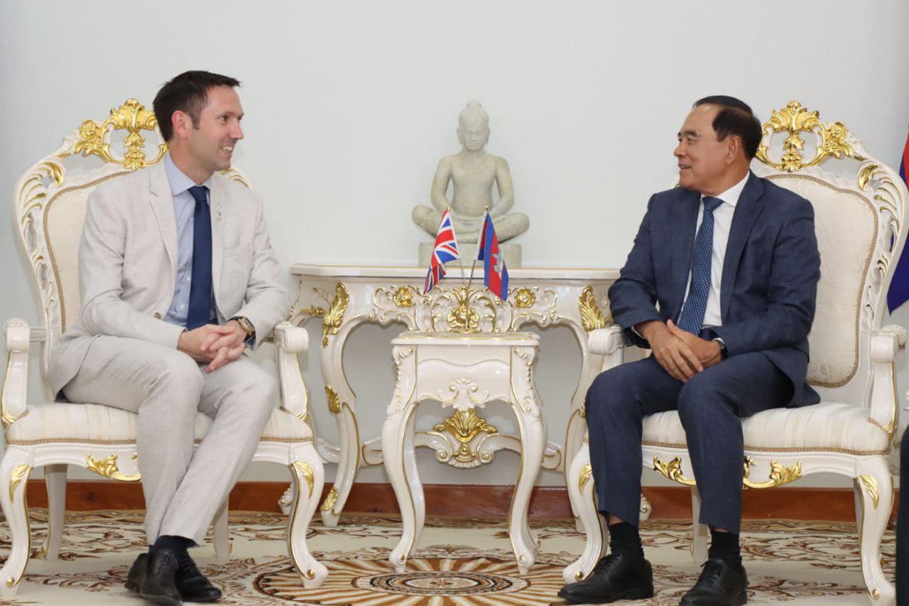 ចក្រភពអង់គ្លេស បង្ហាញឆន្ទៈបន្តជួយកម្ពុជាក្នុងសកម្មភាពមីន និងត្រៀមអនុម័តជំនួយថវិកាបន្ថែម