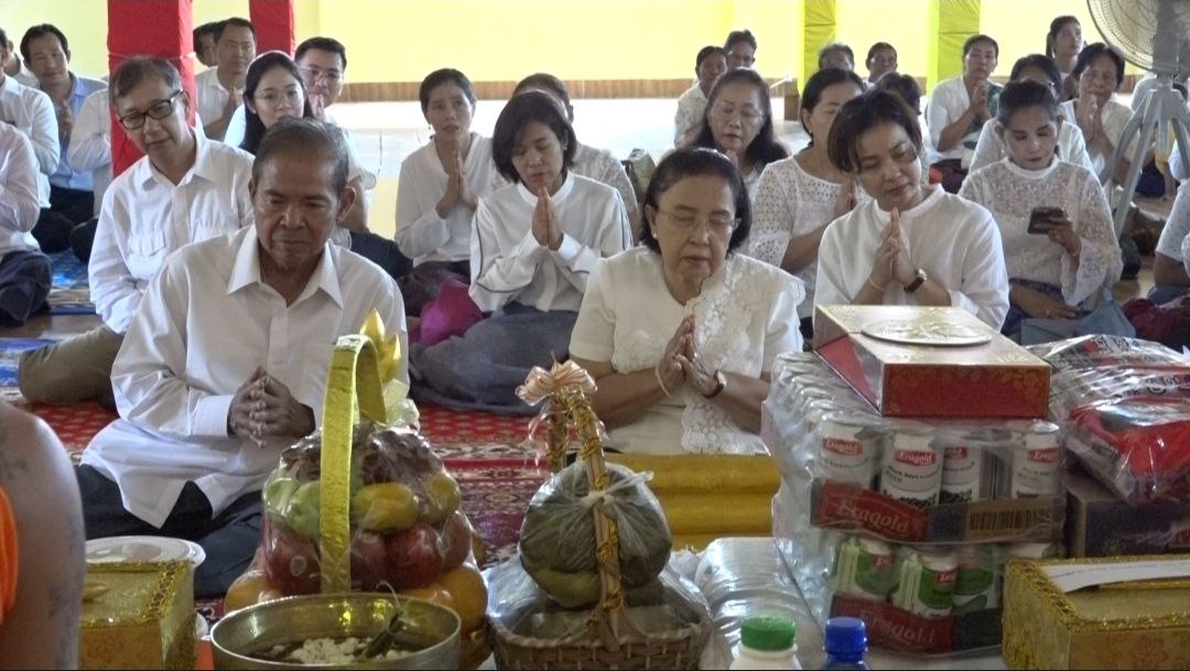 ឯកឧត្តម ជា ចាន់តូ និងលោកជំទាវ អំពាវនាវព្រះសង្ឃ ប្រឹងប្រែងសិក្សារៀនសូត្រ បង្កើនចំណេះដឹងទាំងផ្លូវព្រះពុទ្ធសាសនា និងចំណេះដឹងទូទៅ