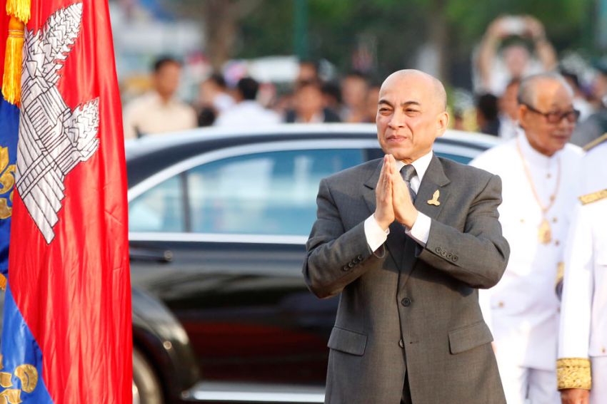 ព្រឹកនេះ ព្រះមហាក្សត្រ នឹងយាងជាព្រះរាជាធិបតីភាពដ៏ខ្ពង់ខ្ពស់បំផុត ក្នុងព្រះរាជពិធីអបអរសាទរ ទិវារំលឹកខួប៣០ឆ្នាំ នៃការប្រកាសឱ្យប្រើរដ្ឋធម្មនុញ្ញ