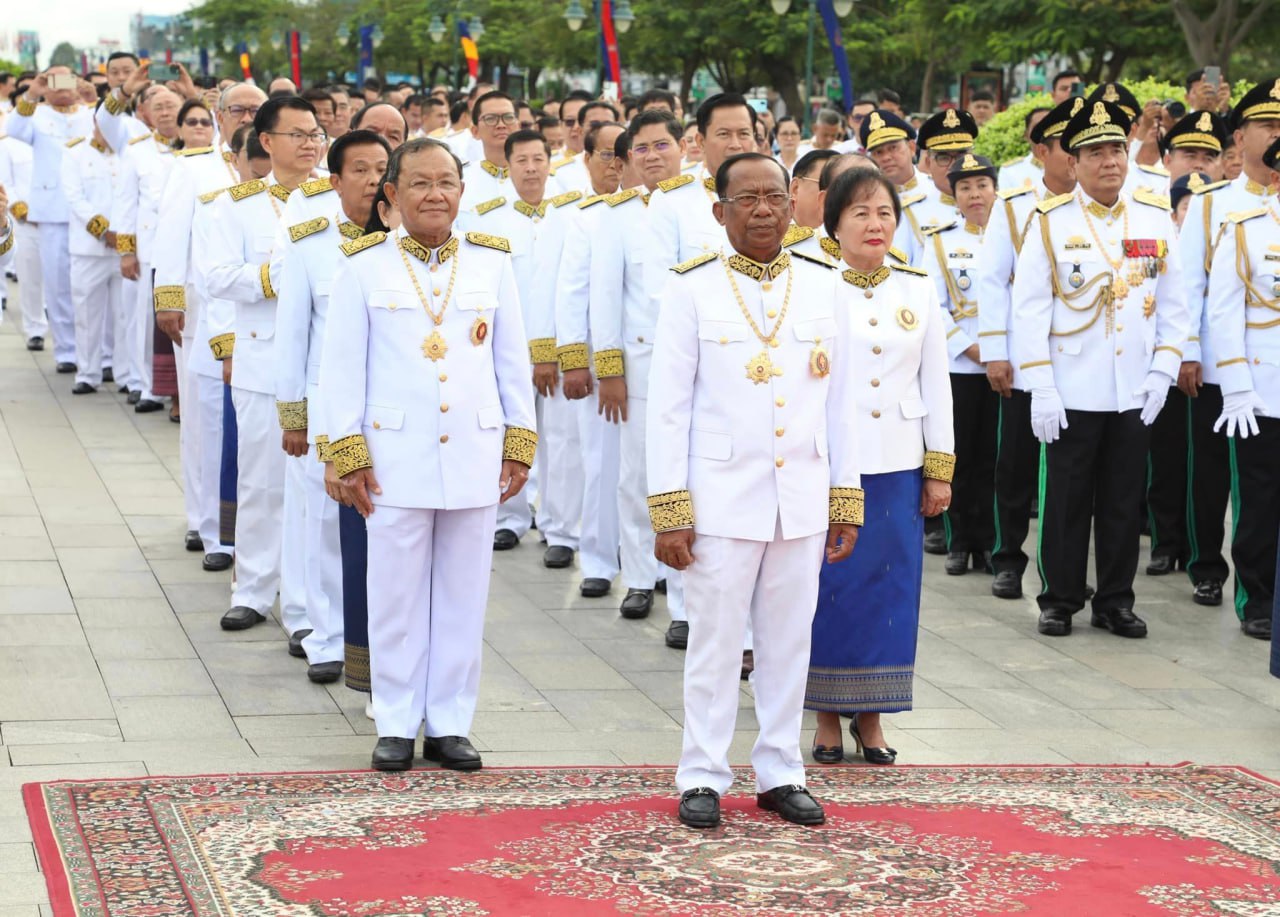 ឯកឧត្តម វង សូត ដឹកនាំគណៈប្រតិភូរដ្ឋសភា អញ្ជើញចូលរួមគោរពព្រះវិញ្ញាណក្ខន្ធ ព្រះករុណា ព្រះបរមរតនកោដ្ឋ