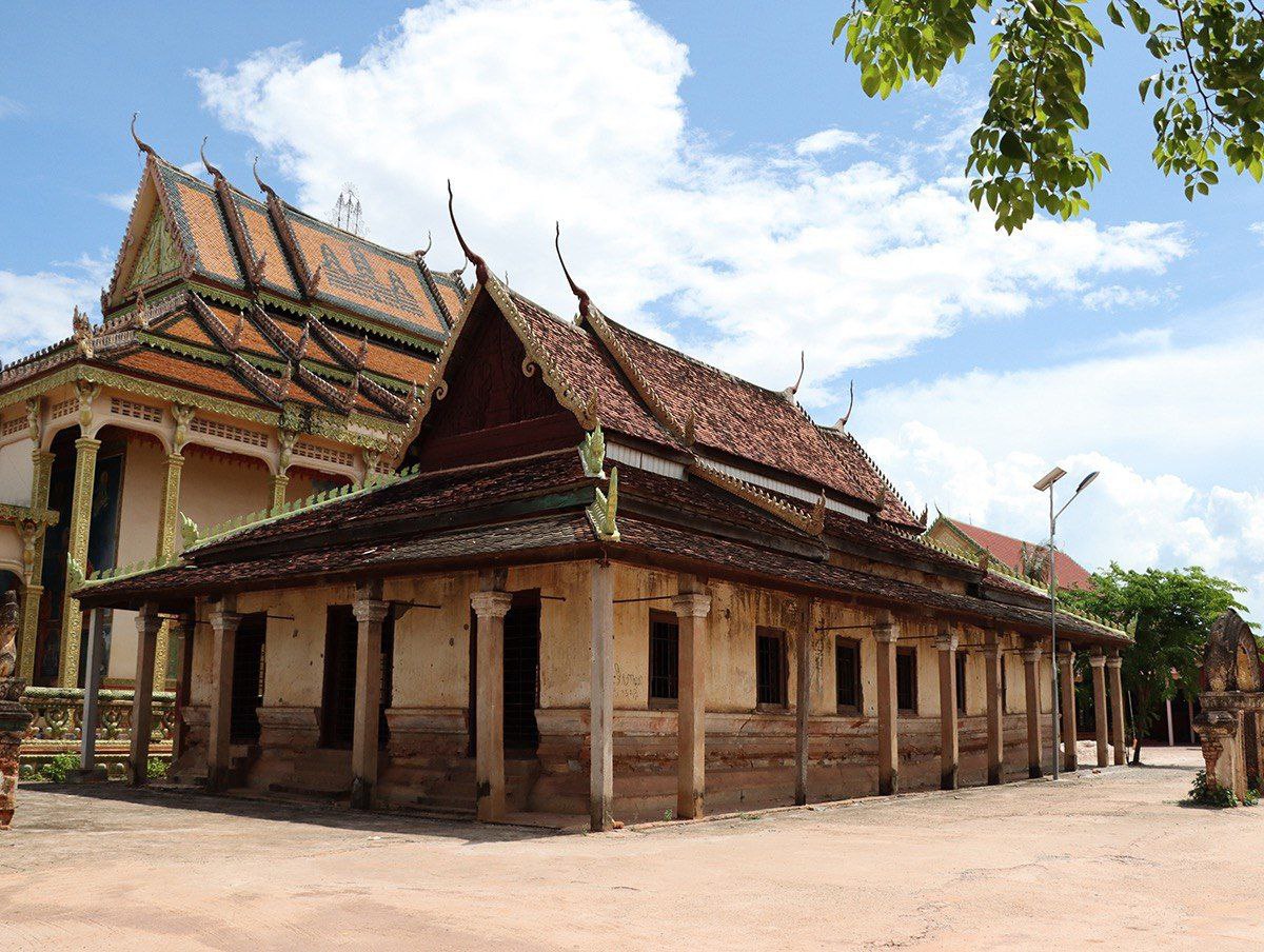 សំណង់ព្រះវិហារដ៏ចំណាស់មួយ និងស្ថាបត្យកម្មល្អឯក នៅវត្តល្អក់ ឬហៅថាវត្តអារញ្ញរង្សី ត្រូវបានអភិរក្ស