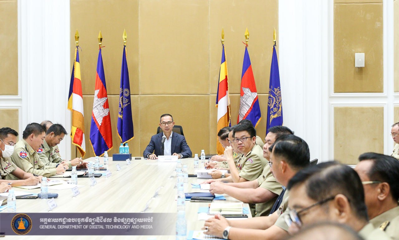 ក្រសួងមហាផ្ទៃ កំពុងធ្វើកំណែទម្រង់ស៊ីជម្រៅលើកម្លាំងនគរបាលជាតិទាំងសមត្ថភាព និងវិន័យ