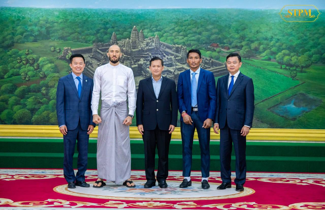 សម្តេចធិបតី ហ៊ុន ម៉ាណែត ស្វាគមន៍ និងអរគុណចំពោះកីឡាករ ដាវ លឺឌុច ដែលបានសិក្សាស្វែងយល់អំពីប្រវត្តិក្បាច់ គុណបុរាណខ្មែរ