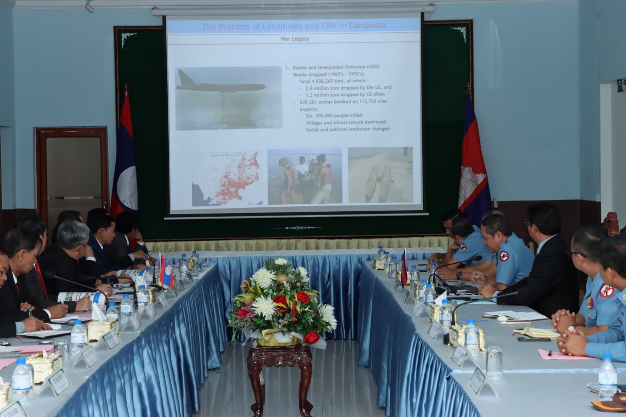 ឡាវ ចង់សិក្សាស្វែងយល់ពីរចនាសម្ព័ន្ធ និងដំណើរការប្រតិបត្តិការក្នុងវិស័យសកម្មភាពមីនកម្ពុជា