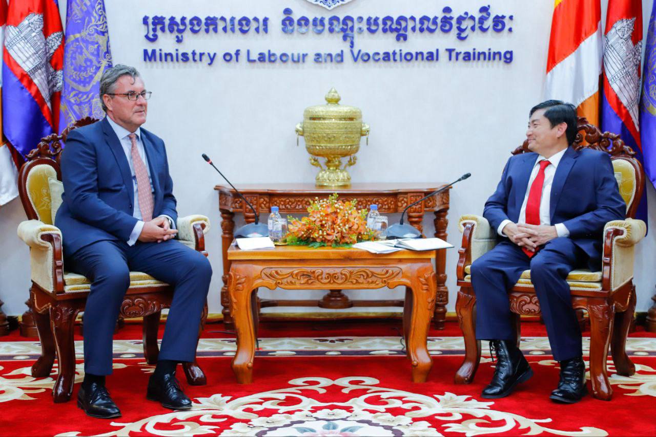 សាធារណរដ្ឋឆែក បន្តគាំទ្រកម្មវិធីបណ្តុះបណ្តាលជំនាញវិជ្ជាជីវៈ និងបច្ចេកទេសនៅកម្ពុជា