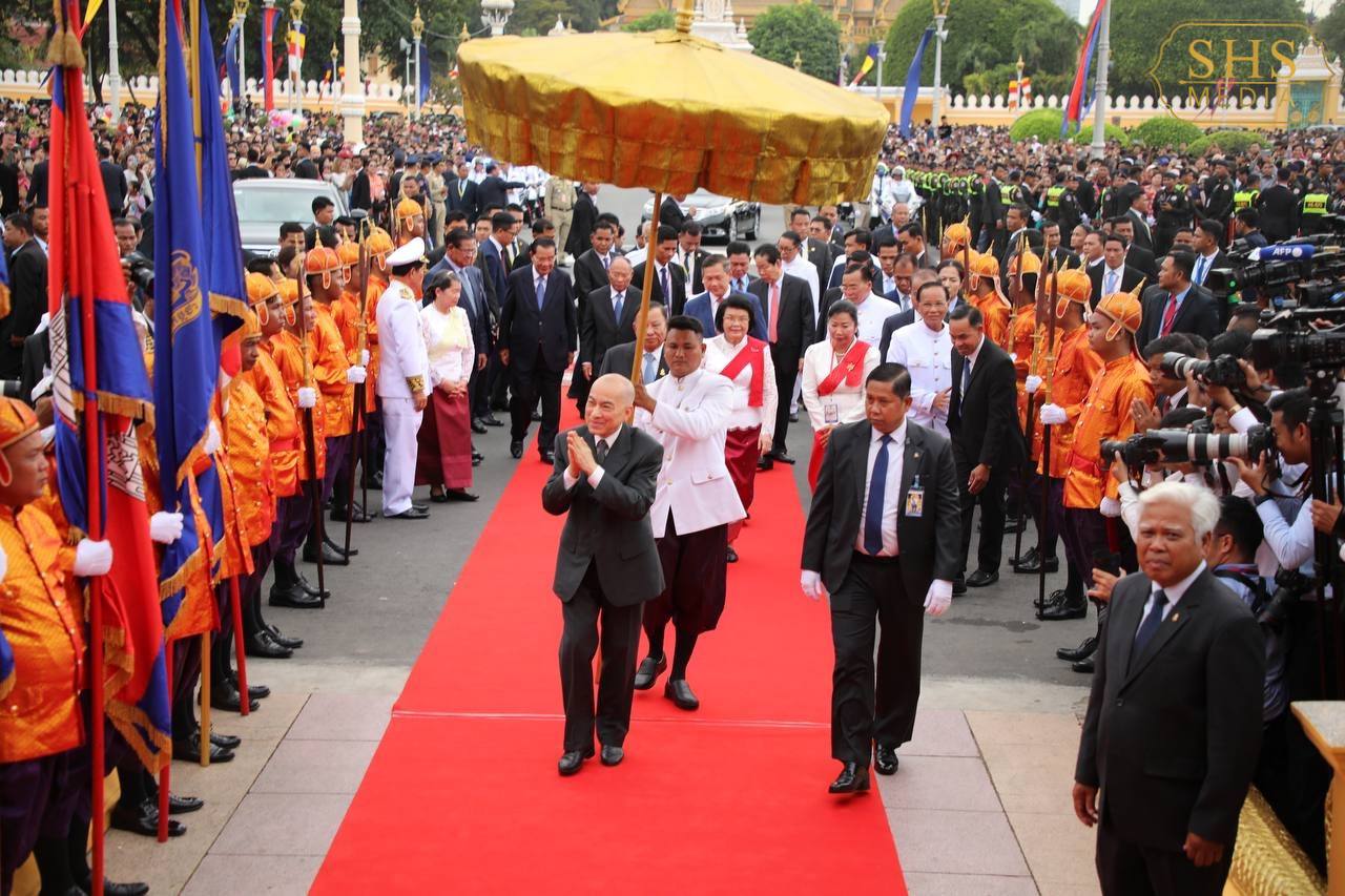 លោក សួន សេរីរដ្ឋា៖ ក្រោមម្លប់នៃអង្គព្រះរាជា និងក្រោមម្លប់សន្តិភាពនៃសម្តេចតេជោ ហ៊ុន សែន ទើបកម្ពុជាមានសុខដុមនីយកម្មជាតិ សាសនា និងការអភិវឌ្ឍលើគ្រប់វិស័យ