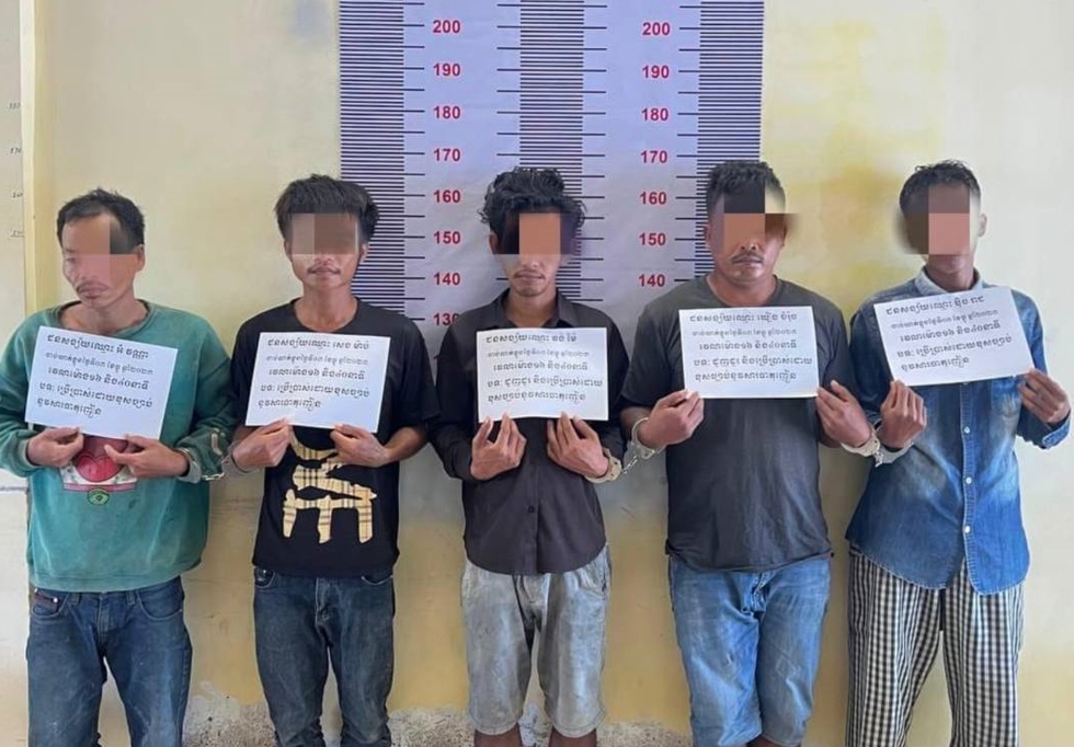 ជនសង្ស័យ ៣២នាក់ត្រូវបានឃាត់ខ្លួន ក្នុងប្រតិបត្តិការ បង្ក្រាប បទល្មើសគ្រឿងញៀនទូទាំងប្រទេសចំនួន ១៣ករណី ថ្ងៃទី១៩ ខែធ្នូ