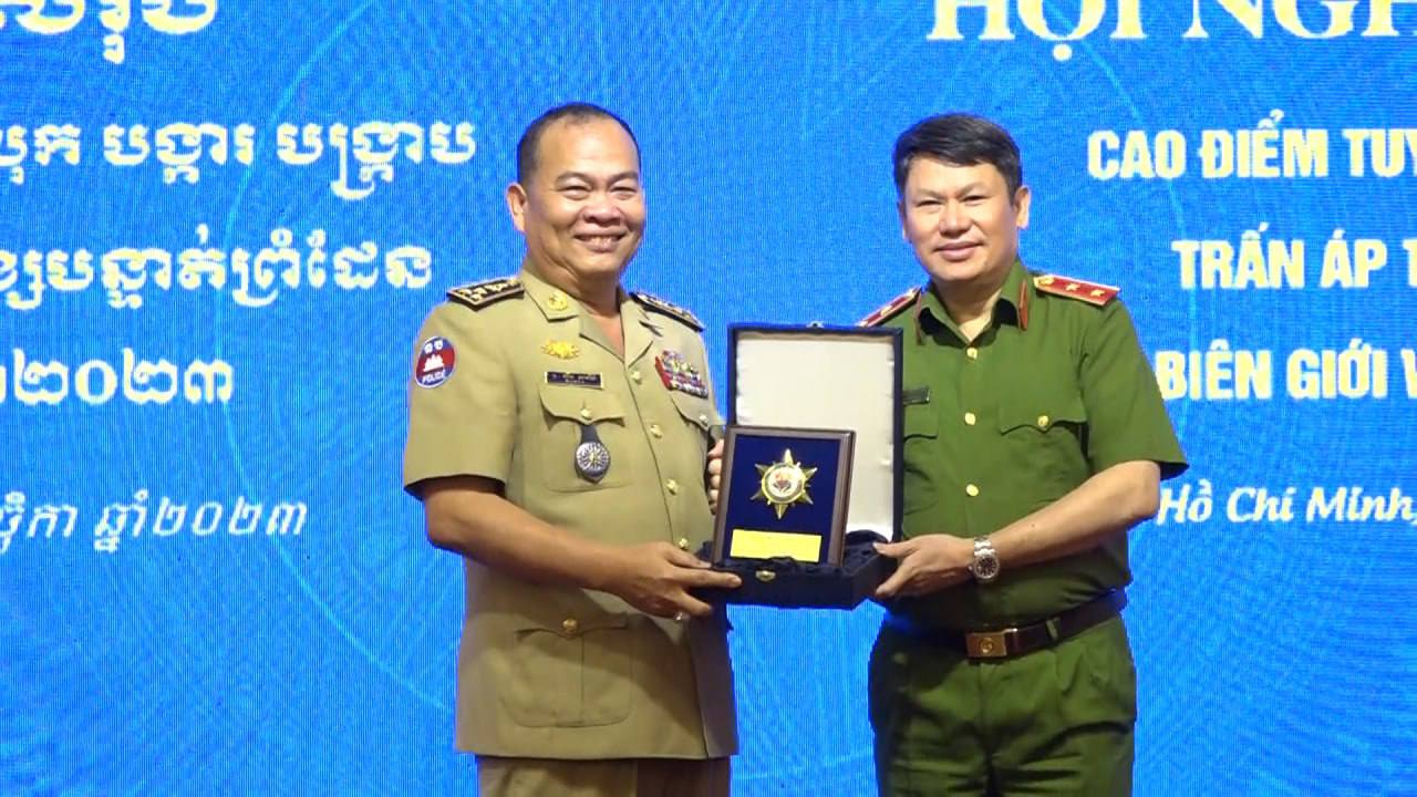 កម្ពុជា-វៀតណាម ប្រជុំទ្វេភាគីលើកទី៤ ដើម្បីបូកសរុបយុទ្ធនាការឃោសនា ទប់ស្កាត់ និងបង្ក្រាបបទល្មើសគ្រឿងញៀន តាមបណ្តោយព្រំដែន