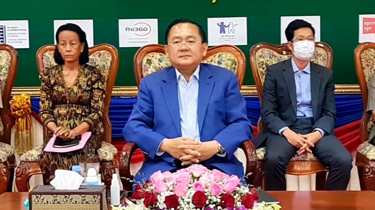 រដ្ឋបាលខេត្តបើកវេទិកាពិគ្រោះយោបល់ជាមួយអង្គការសង្គមស៊ីវិលនិងសមាគមចំនួន១៣៩ ដែលកំពុង ប្រតិបត្តិការក្នុង ខេត្តបាត់ដំបង