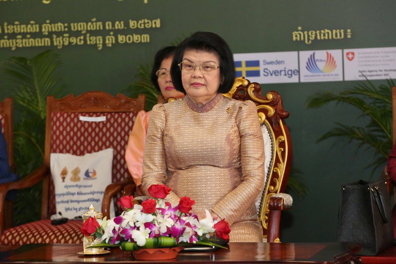សម្តេចរដ្ឋសភាធិបតី ឃួន សុដារី ស្នើអាជ្ញាធរសុខាភិបាលជាតិ ធ្វើការរួមគ្នាជាមួយស្ថាប័នរដ្ឋ វិស័យឯកជន និងដៃគូនានា ដើម្បីបង្កើតភាពជាដៃគូ