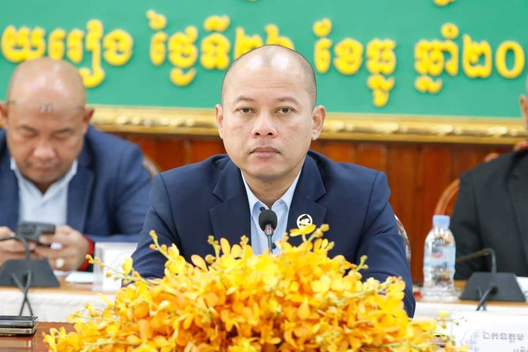 អភិបាលខេត្តស្វាយរៀងណែនាំអាជ្ញាធរពាក់ព័ន្ធត្រូវពិនិត្យ និងហាមឃាត់ រាល់សំណង់អនាធិបតេយ្យគ្មានច្បាប់