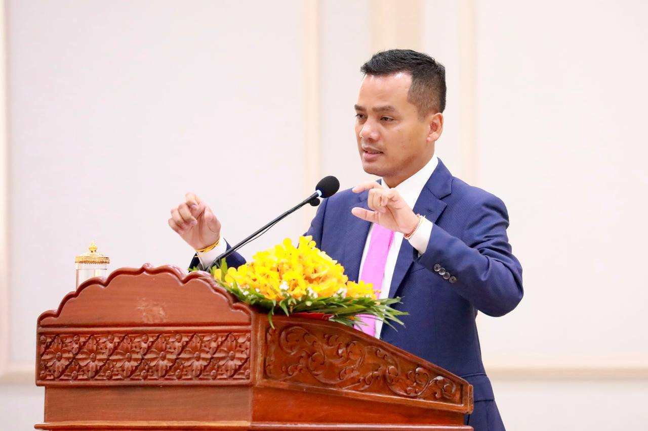 ឯកឧត្តម អភិសន្តិបណ្ឌិត ស សុខា ៖ កងកម្លាំងនគរបាលជាតិគឺជាកងកម្លាំងស្នូល និងជាបំណែកដល់ប្រជាពលរដ្ឋនៅមូលដ្ឋាន ក្នុងការទប់ស្កាត់រាល់បទល្មើស