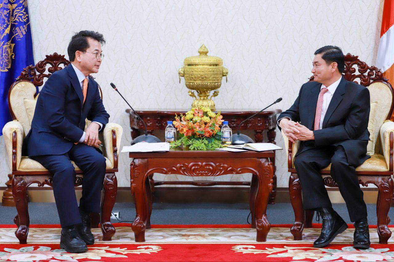 ក្រសួងការងារ និងខេត្តកាំងវ៉ុន នៃសាធារណរដ្ឋកូរ៉េ ចុះអនុស្សរណៈ ដើម្បីធ្វើការជ្រើសរើសពលករកម្ពុជា