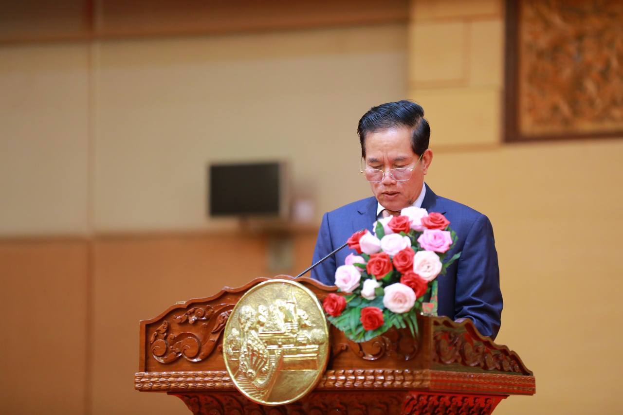 រដ្ឋបាលរាជធានីភ្នំពេញប្រារព្ធសន្និបាតបូកសរុបលទ្ធផលការងារ ឆ្នាំ២០២៣ និងទិសដៅអនុវត្តការងារ ឆ្នាំ២០២៤