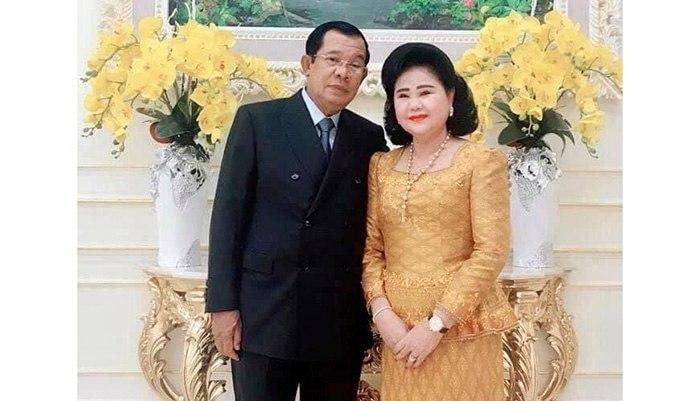 សារលិខិតជូនពរ សម្តេចអគ្គមហាសេនាបតីតេជោ ហ៊ុន សែន ប្រធានក្រុមឧត្តមប្រឹក្សាផ្ទាល់ព្រះមហាក្សត្រ និងសម្តេចកិត្តិព្រឹទ្ធបណ្ឌិត របស់ឯកឧត្តម វង្សី វិស្សុត ឧបនាយករដ្ឋមន្រ្តីប្រចាំការ ជូនក្នុងឱកាសចូលឆ្នាំថ្មី ឆ្នាំសាកល២០២៤