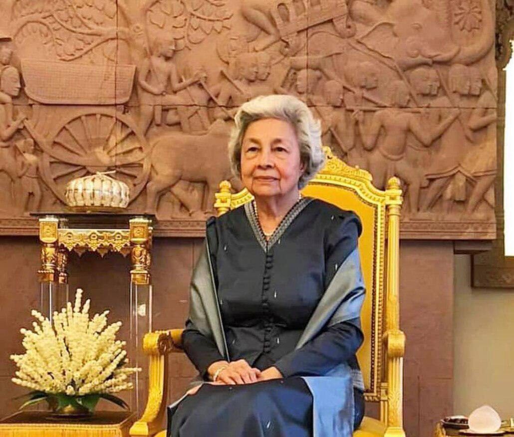 សារលិខិតថ្វាយព្រះពររបស់សម្តេចវិបុលសេនាភក្តី សាយ ឈុំ ប្រធានព្រឹទ្ធសភា ថ្វាយ សម្តេចព្រះមហាក្សត្រី នរោត្តម មុនិនាថ សីហនុ ព្រះវររាជមាតាជាតិខ្មែរ ក្នុងសេរីភាព សេចក្តីថ្លៃថ្នូរ និងសុភមង្គល ជាទីគោរពសក្ការៈដ៏ខ្ពង់ខ្ពស់បំផុត ក្នុងឱកាសឆ្លងឆ្នាំចាស់ឈានចូលឆ្នាំថ្មី ឆ្នាំសកល គ្រិស្តសករាជ២០២៤ ដែលនឹងឈានមកដល់ក្នុងពេលខាងមុខនេះ