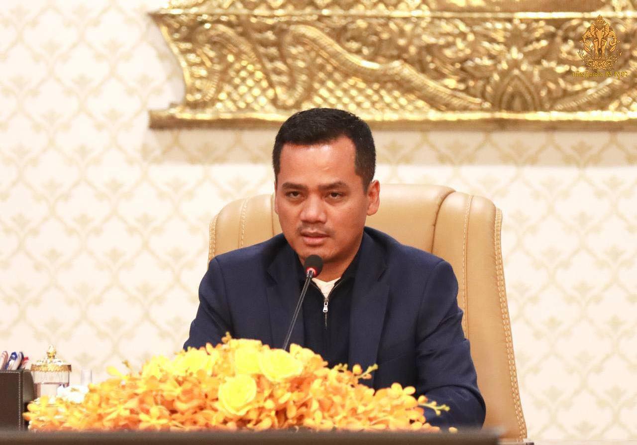រដ្ឋមន្ត្រីក្រសួងមហាផ្ទៃ សម្រួលនិងផ្ទេរភារកិច្ចមន្ត្រីចំនួន១៦៦រូប នៃគណៈកម្មាធិការជាតិប្រយុទ្ធប្រឆាំងផលិតផលក្លែងក្លាយ