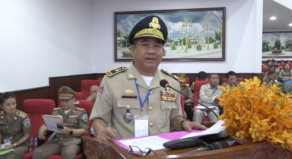 ស្នងការនគរបាលខេត្តកំពង់ស្ពឺណែនាំឱ្យអធិការ មេប៉ុស្តិ៍ គ្រប់ស្រុក-ក្រុង បង្រ្កាប លេងល្បែងស៊ីសងគ្រប់ប្រភេទ ពិសេស ល្បែងអេឡិច ត្រូនិក