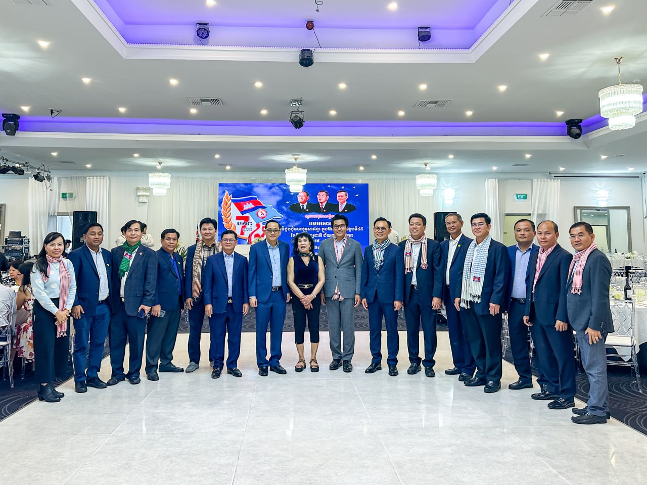 ពលរដ្ឋសហគមន៍ខ្មែរនៅទីក្រុងមែលប៊ន ប្រមាណ៧០០នាក់ ជួបជុំគ្នាអបអរសាទររំឮកខួបអនុស្សាវរីយ៍លើកទី៤៥ នៃទិវាបុណ្យជាតិ ជ័យជម្នះ ៧មករា (១៩៧៩-២០២៤)