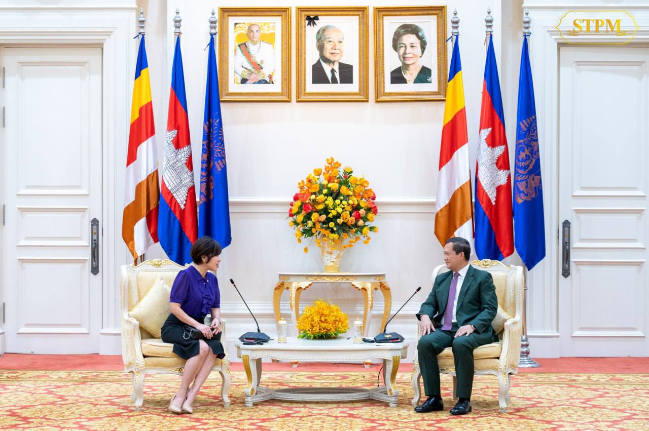 កម្ពុជា-សិង្ហបុរី សំឡឹងមើលទិសដៅ នៃការបន្តកិច្ចសហប្រតិបត្តិការ ក្នុងវិស័យមួយចំនួន ដែលជាផលប្រយោជន៍រួមសម្រាប់ប្រទេសទាំងពីរ ទាំងក្នុងកម្រិតវេទិកាតំបន់ និងឆាកអន្តរជាតិ