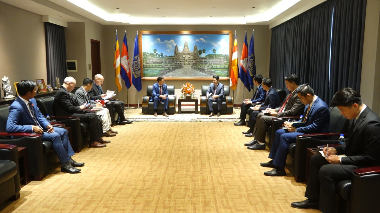 កម្ពុជា និងស្វីស ពិភាក្សាអំពីកាលានុវត្តភាព សម្រាប់ពង្រឹងកិច្ច សហប្រតិបត្តិការទេសចរណ៍