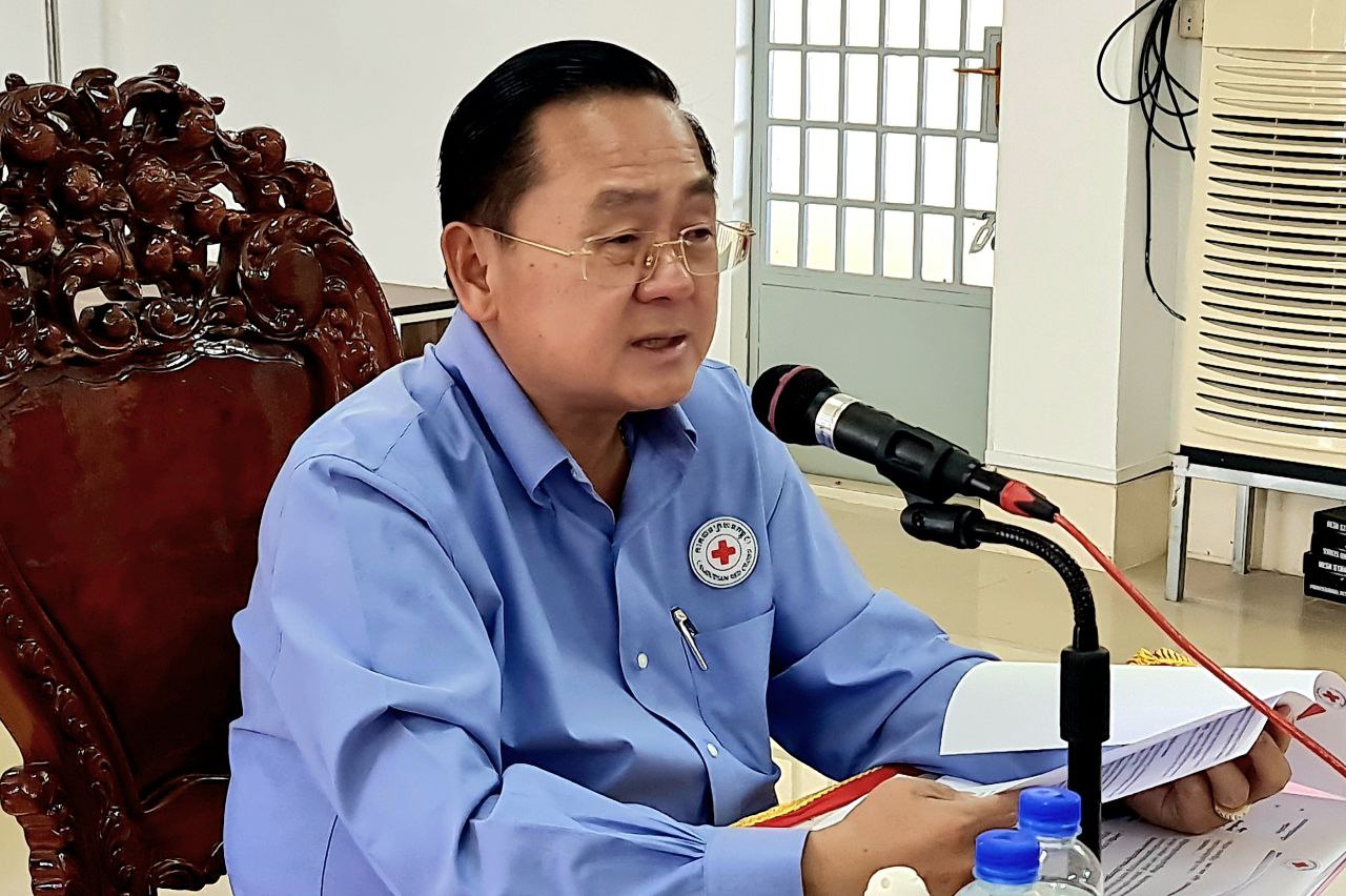 ឆ្នាំ២០២៣សាខាកាកបាទក្រហមខេត្តបាត់ដំបង ជួយ ប្រជាពលរដ្ឋ រងគ្រោះ និងងាយរងគ្រោះ ដែលប្រឈមបញ្ហាជីវភាព ខ្លាំងចំនួន១៧០ លើកស្មើនិង៤ ១៩២គ្រួសារ