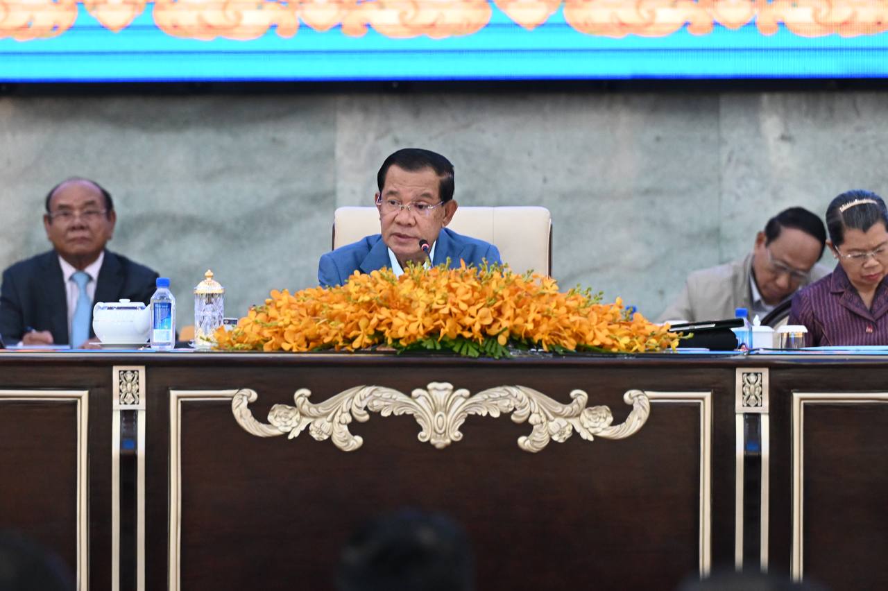 សម្ដេចតេជោ ហ៊ុន សែន អញ្ជើញជួបសំណេះសំណាលជាមួយ សមាជិក សមាជិកា គណបក្សប្រជាជនកម្ពុជា រាជធានីភ្នំពេញ និងខេត្តកណ្ដាល