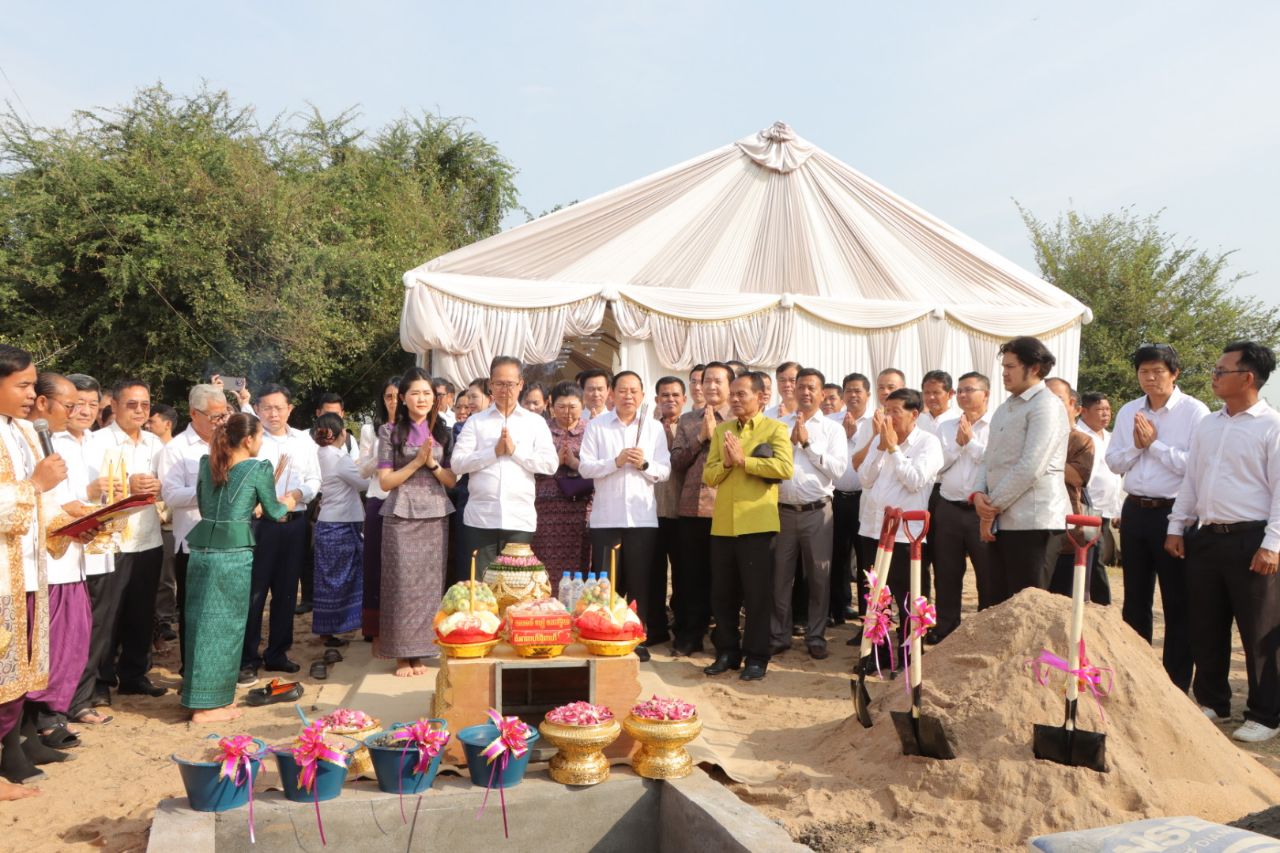 រដ្ឋមន្រ្តីក្រសួងបរិស្ថាន រៀបចំសួនឧទ្យានទន្លេស្ងួត ជាសមិទ្ធផលមួយថ្មី ឆ្ពោះទៅតំបន់សហគមន៍ទេសចរណ៍ធម្មជាតិអព្យាក្រឹតកាបូន