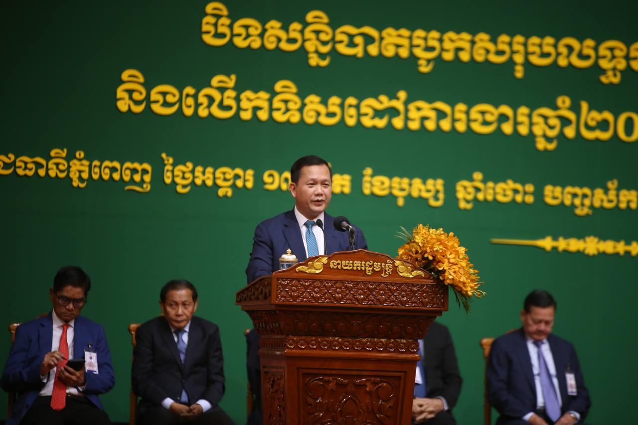សម្តេចធិបតី ហ៊ុន ម៉ាណែត ណែនាំឲ្យអគ្គស្នងការនគរបាលជាតិ ពិនិត្យ និងពង្រឹងលើការពិនិត្យជាតិអាកុល ខណៈគ្រោះថ្នាក់ចរាចរណ៍ប៉ុន្មានថ្ងៃមកនេះ គឺដោយសារតែគ្រឿងស្រវឹង