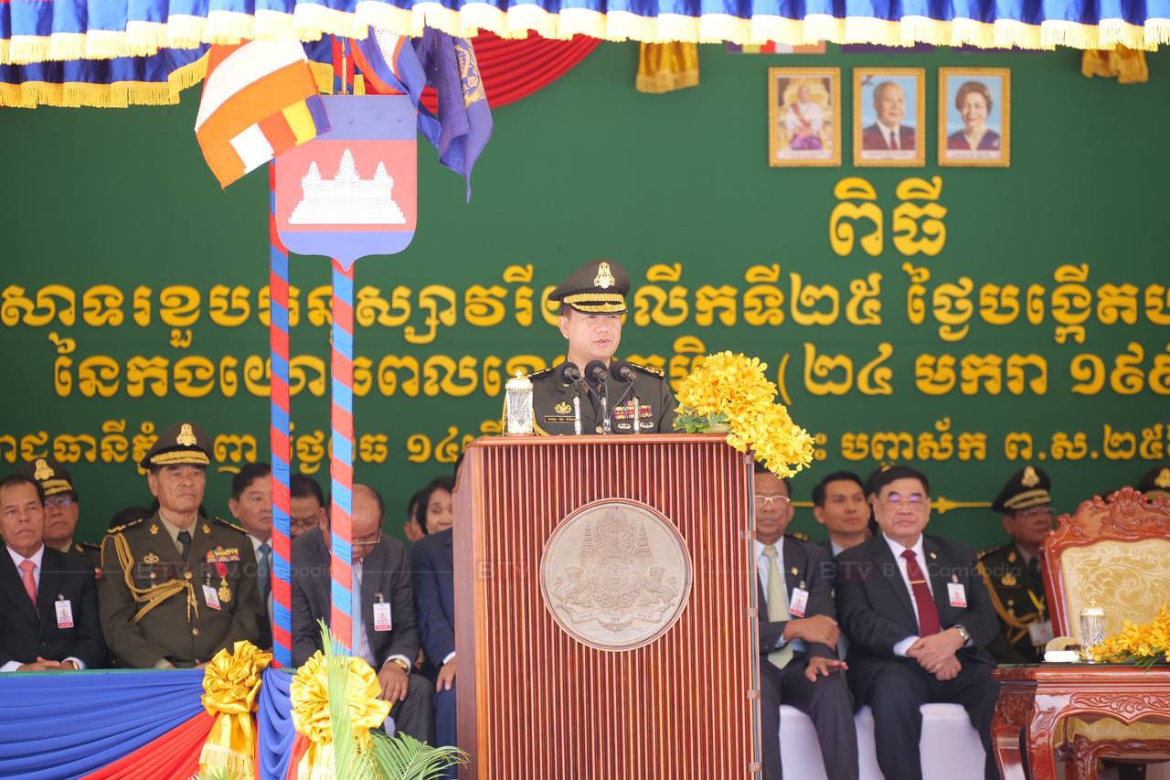 កងទ័ព តែងផ្សាភ្ជាប់គ្រប់ដំណាក់កាល នៃព្រឹត្តិការណ៍ប្រវត្តិសាស្ដ្ររបស់ជាតិ ពោលទាំង រដ្ឋប្រហារ ការរំដោះជាតិ ពន្លត់នូវភ្លើងសង្គ្រាម និងស្វែងរកនូវសុខសន្ដិភាពជូនដល់ជាតិ និងប្រជាជន