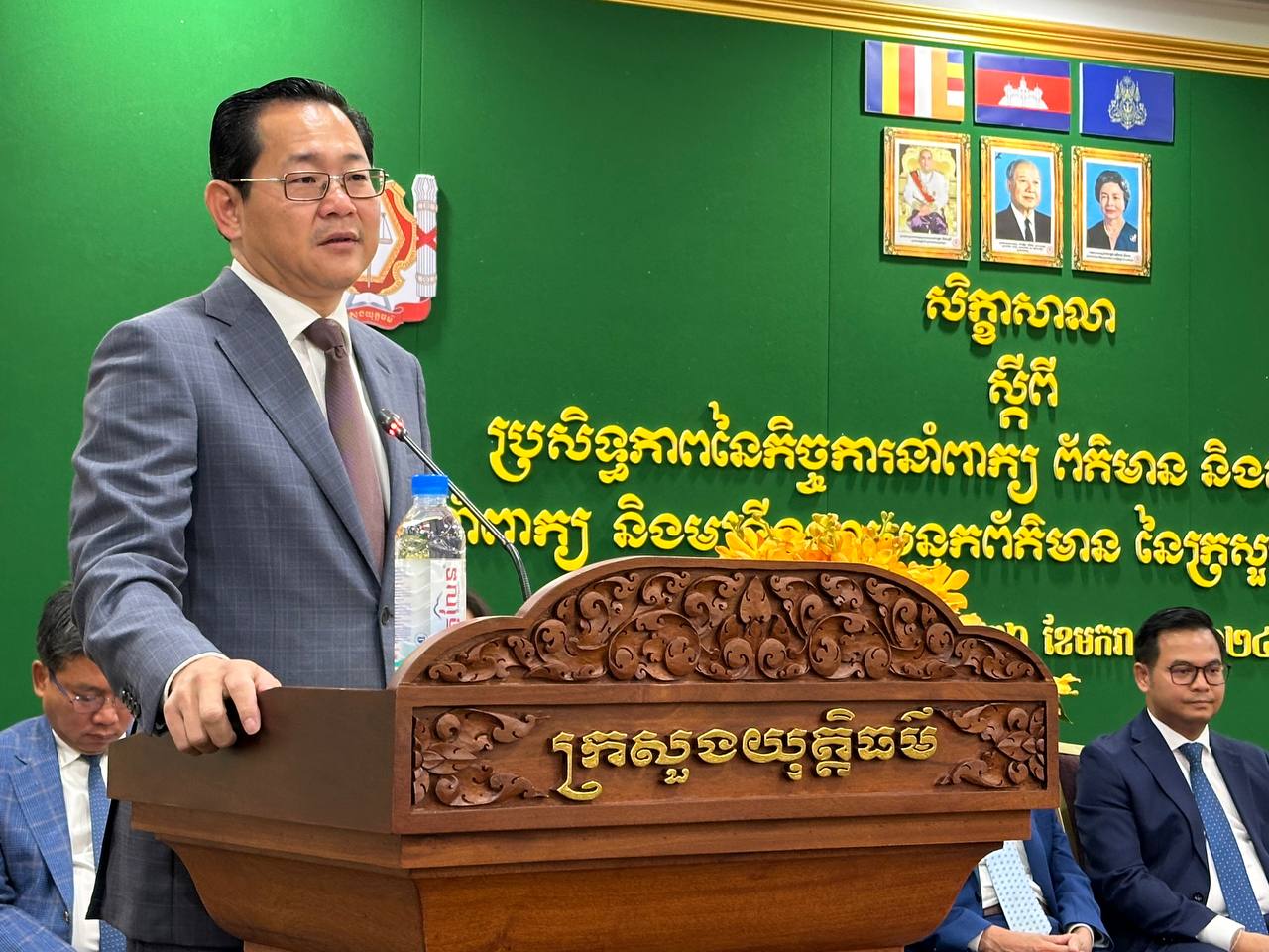 ឧបនាយករដ្ឋមន្ត្រី កើត រិទ្ធ៖ ត្រូវអនុវត្តនឱ្យបានម៉ឺងម៉ាត់បំផុតមិនត្រូវបន្ធូរដៃជាដាច់ ខាតចំពោះបទល្មើសគ្រឿងញៀន