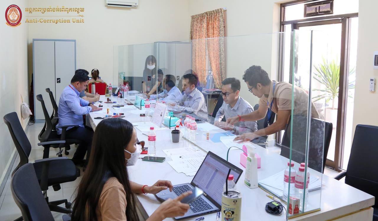 អង្គភាពប្រឆាំងអំពើពុករលួយ៖ ចាប់ពីថ្ងៃទី១ ដល់ ថ្ងៃទី២៦ ខែមករា បានទទួលឯកសារពីអ្នកជាប់កាតព្វកិច្ចត្រូវប្រកាសទ្រព្យសម្បត្តិ និងបំណុលសរុប១៧ ៨៨២ឬស្មើនឹង ៩៧,៨៣ភាគរយ