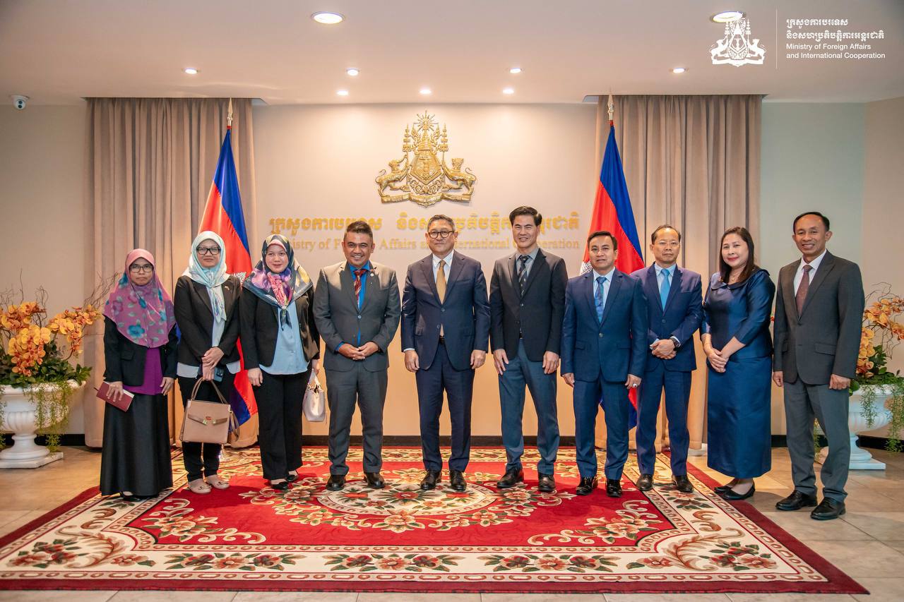 កម្ពុជា-ព្រុយណេ ប្តេជ្ញាចិត្តក្នុងការជំរុញបន្ថែមទៀតនូវទំនាក់ទំនង និង កិច្ចសហប្រតិបត្តិការទ្វេភាគីលើវិស័យជាច្រើន