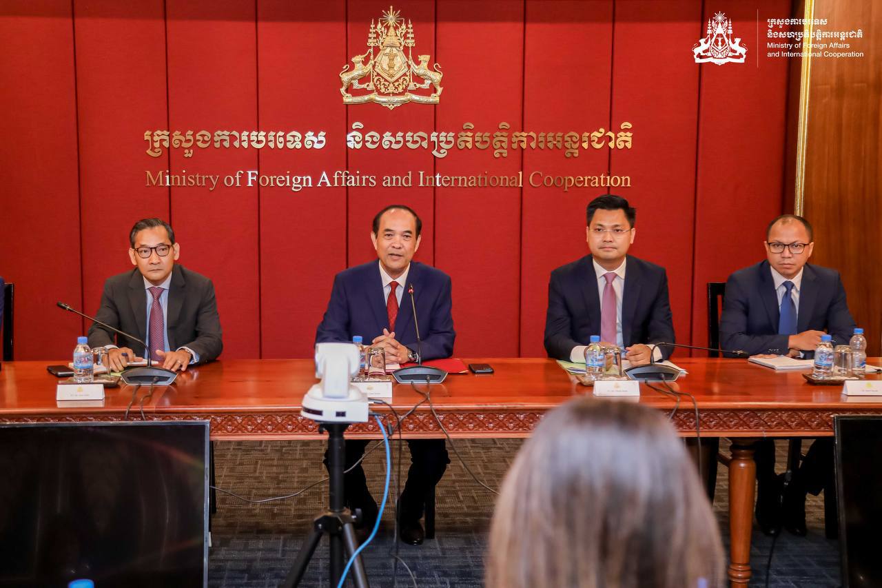 “កម្ពុជា និងសហរដ្ឋអាមេរិក បន្តកិច្ចសហប្រតិបត្តិការ លើវិស័យសុខាភិបាល”
