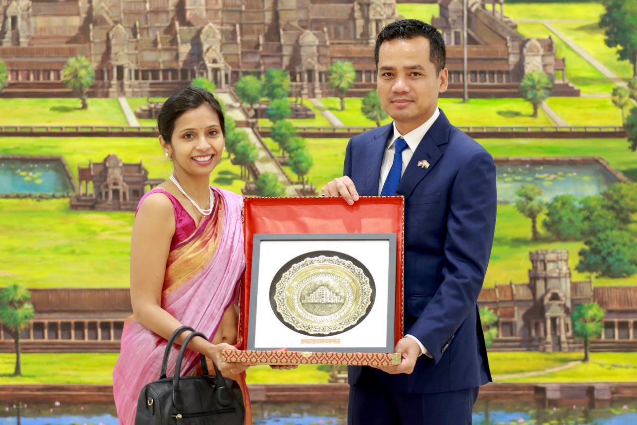 ឥណ្ឌាសន្យាបន្តគាំទ្រការបណ្ដុះបណ្ដាលនគរបាលជាតិ និងផ្ដល់ជំនួយសម្ភារៈបន្ថែមទៀតដល់ក្រសួងមហាផ្ទៃកម្ពុជា