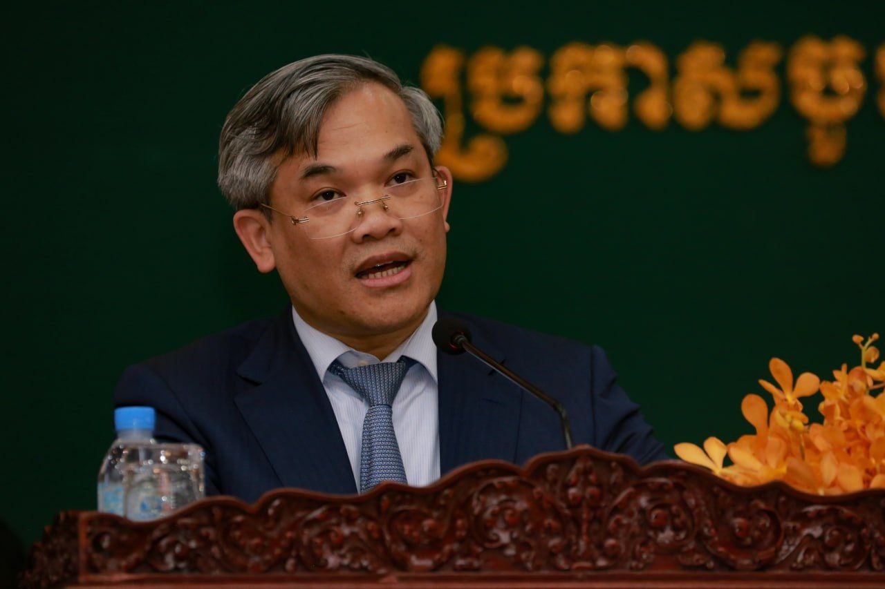 មន្ត្រីជាន់ខ្ពស់ក្រសួងមហាផ្ទៃរំលឹកដល់មន្រ្តីខេត្តសៀមរាបអំពីសារៈសំខាន់ នៃសន្តិភាព
