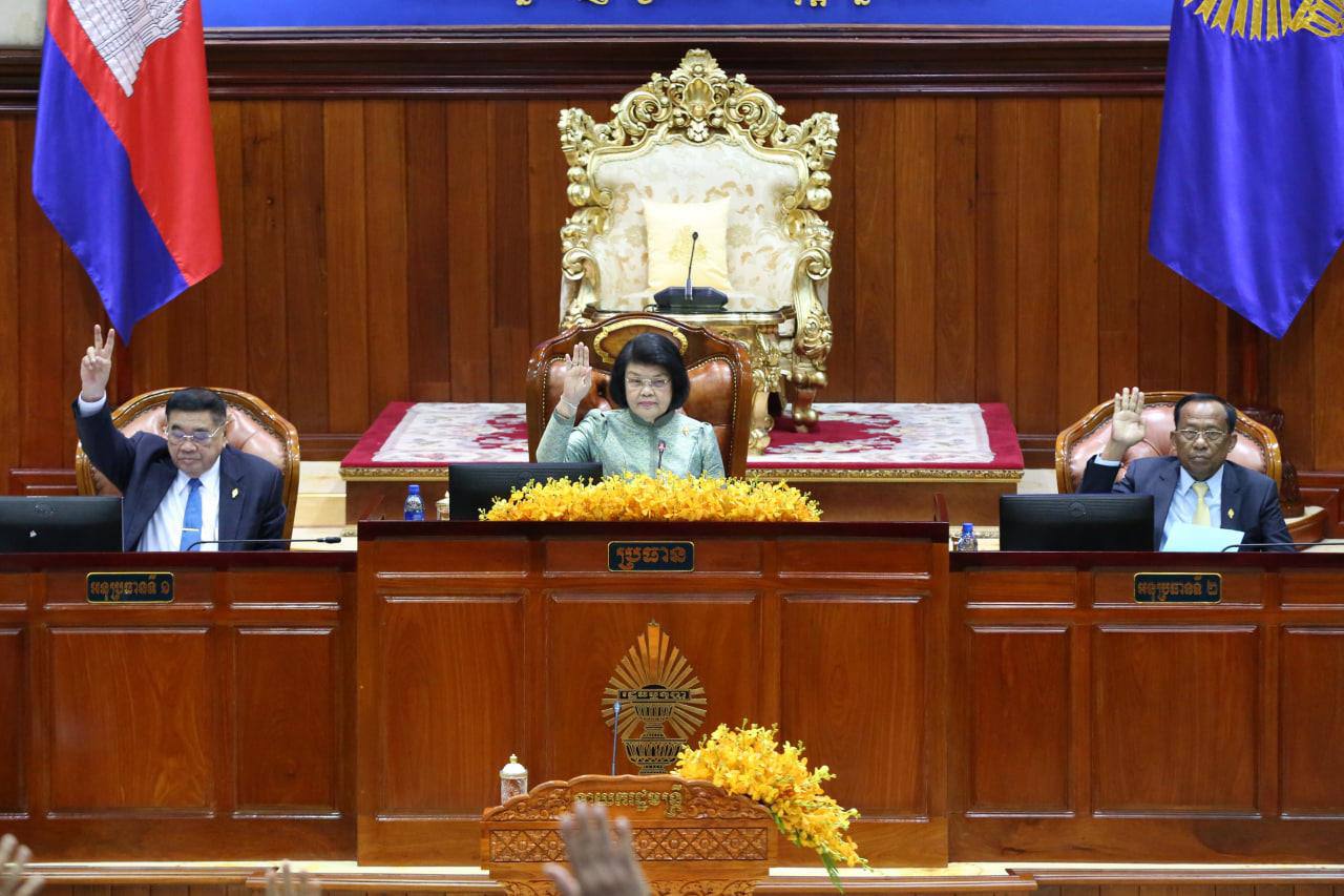រដ្ឋសភាបានបោះឆ្នោតគាំទ្រទាំងស្រុងលើ ការតែងតាំង លោក ហ៊ុន ម៉ានី រដ្ឋមន្រ្តីក្រសួងមុខងារសាធារណៈ ជាឧបនាយករដ្ឋមន្រ្តី
