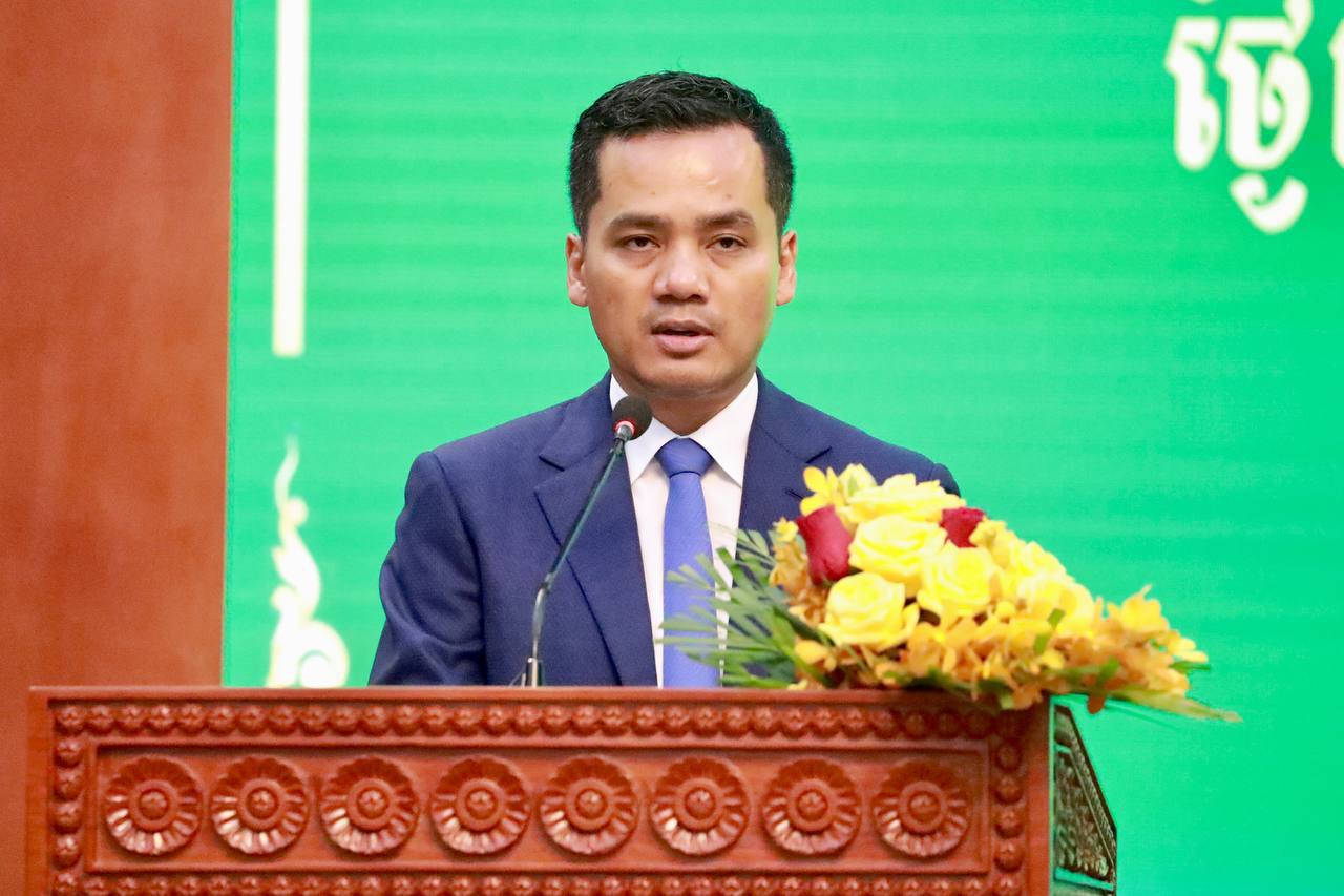 ឧបនាយករដ្ឋមន្ដ្រី ស សុខា ៖ ក្រសួងមហាផ្ទៃ បានចូលរួមយ៉ាងសកម្មក្នុងការថែរក្សា ការពារបានយ៉ាងរឹងមាំនូវសុខសន្តិភាព ខឿនឯករាជ្យ អធិបតេយ្យជាតិ បូរណភាពទឹកដី និងស្ថិរភាពនយោបាយ