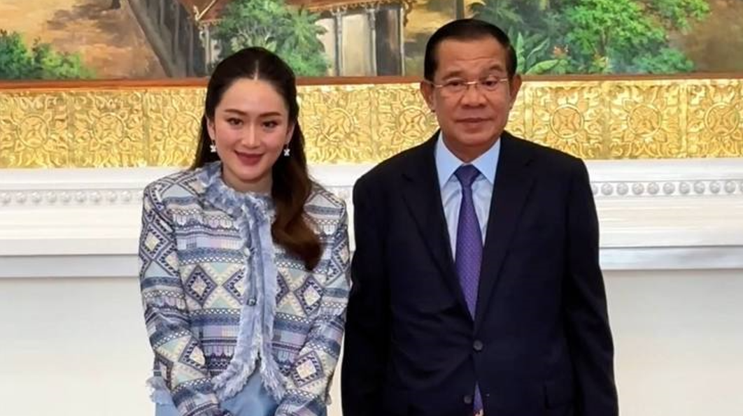 សម្តេចតេជោ ហ៊ុន សែន អញ្ជើញជួបពិភាក្សាការងារទ្វេភាគី ជាមួយប្រធានគណបក្ស ភឿថៃ នៅវិមាន ៧មករា