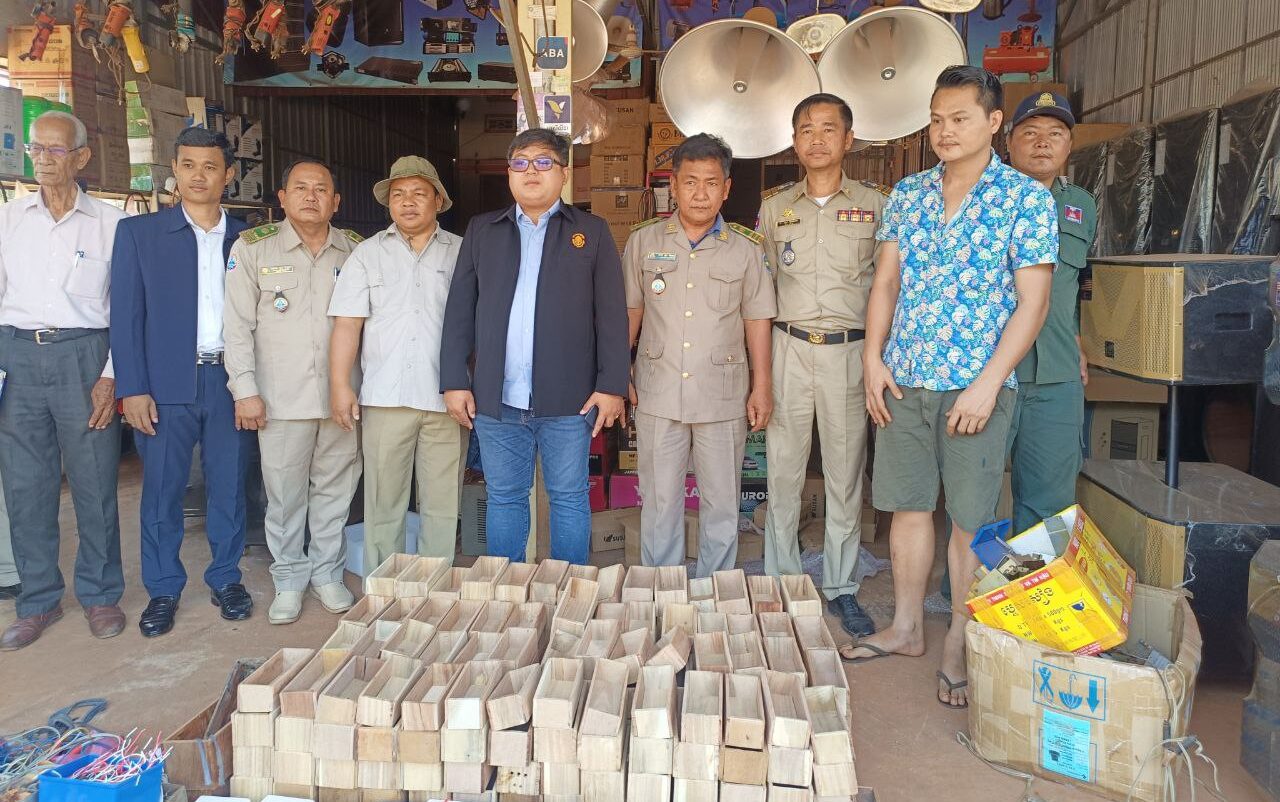 បង្រ្កាបទីតាំងផលិត ទិញ លក់ និងរក្សាទុកឧបករណ៍ នេសាទ មួយកន្លែងនៅស្រុកស្នួល