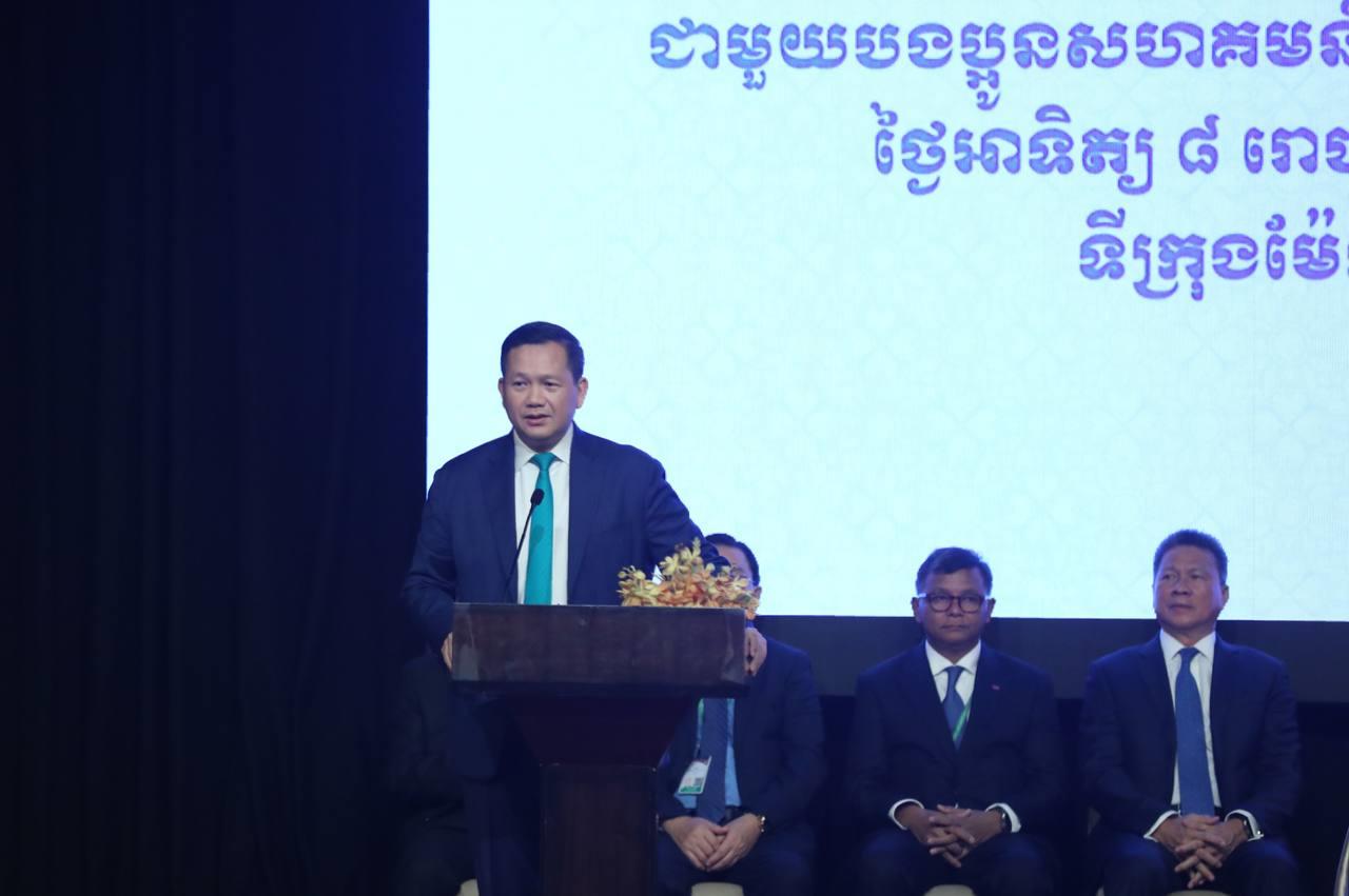 រាជរដ្ឋាភិបាលនីតិកាលថ្មីនេះ ទើបមានអាយុ ៦ខែ ១០ថ្ងៃ អត់មានត្រូវការពេលដើរទេ កើតមកគឺរត់តែម្តង