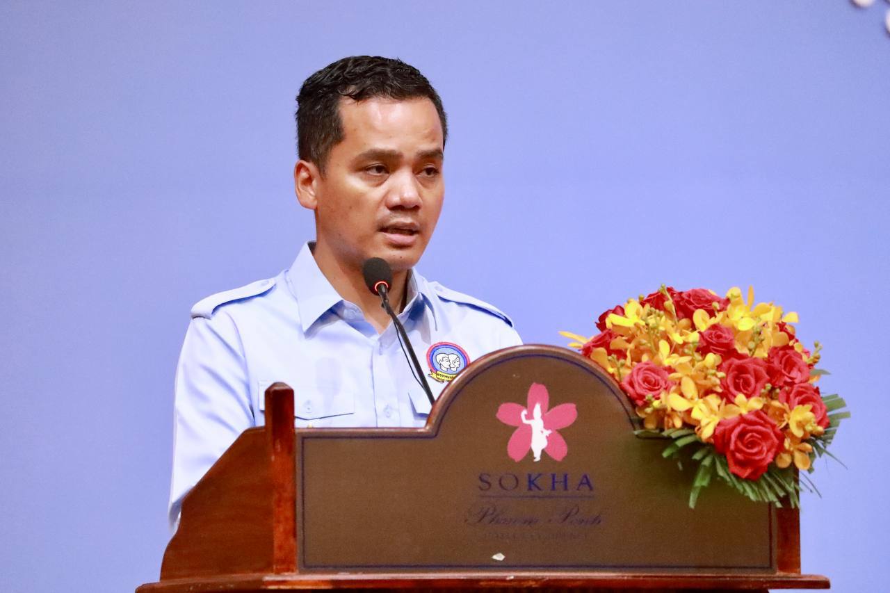 ឯកឧត្តម ស សុខា ៖ បណ្តាគ្រឹះស្ថានឧត្តមសិក្សាទាំងអស់ បានត្រៀមខ្លួនរួចរាល់ ដើម្បីឆ្លើយតបឱ្យទាន់សភាពការណ៍នៃការរីកច្រើនទាំងផ្នែកបច្ចេកវិទ្យា ជាពិសេសឆ្លើយតបទៅនឹងអនុសាសន៍របស់សម្តេចធិបតី ហ៊ុន ម៉ាណែត