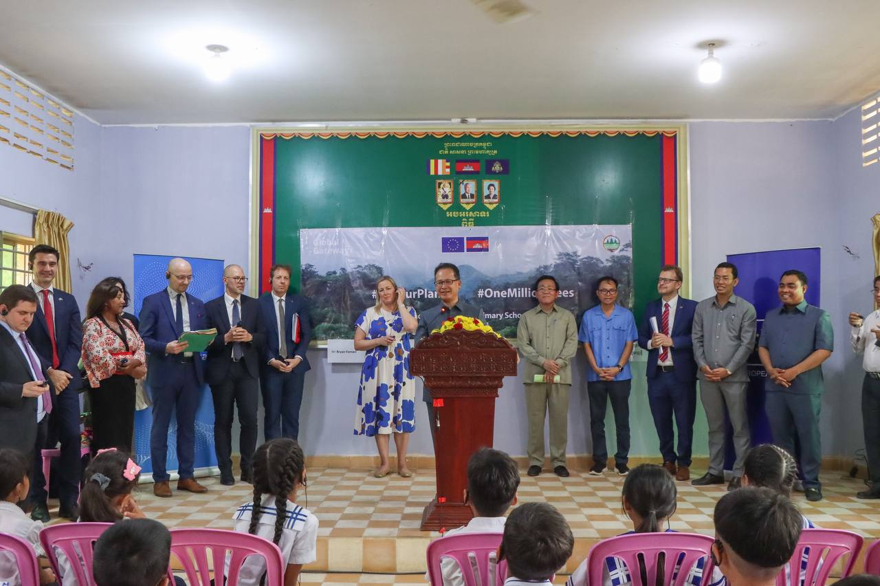 ក្រសួងបរិស្ថាន និងសហភាពអឺរ៉ុបរួមគ្នាផ្សព្វផ្សាយ និងពង្រីកវិសាលភាពបៃតងនៅតាមសាលារៀន