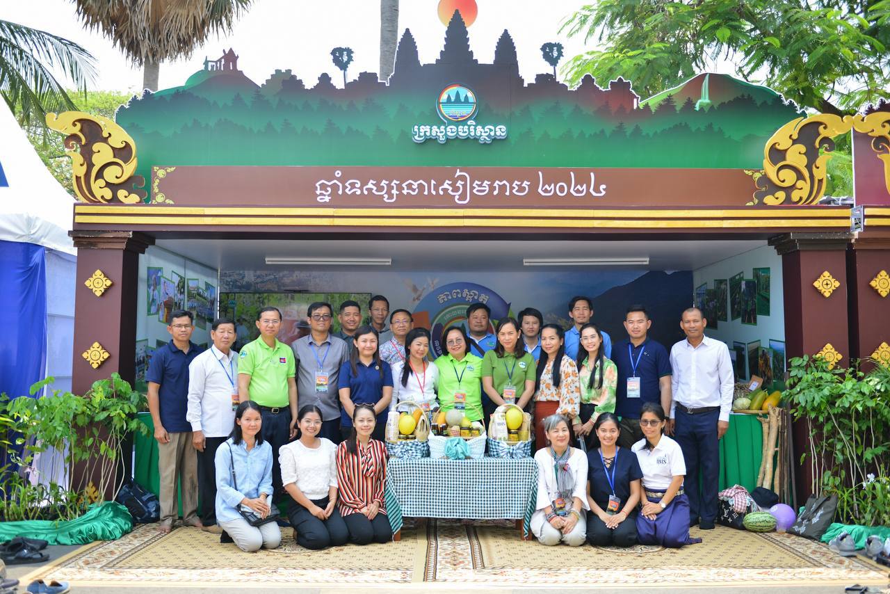 បុណ្យទន្លេលើកទី៨ ក្រសួងបរិស្ថាន បានដាក់តាំងបង្ហាញសមិទ្ធផលការងារសំខាន់ៗ នៅខេត្តសៀមរាប