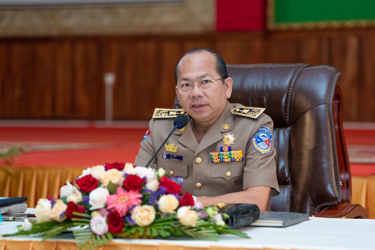អភិបាលខេត្តកំពត ណែនាំឱ្យចូលរួមតុបតែងលម្អទីតាំងដើម្បីស្វាគមន៍ឆ្នាំថ្មី និងទេសចរជិតឆ្ងាយ