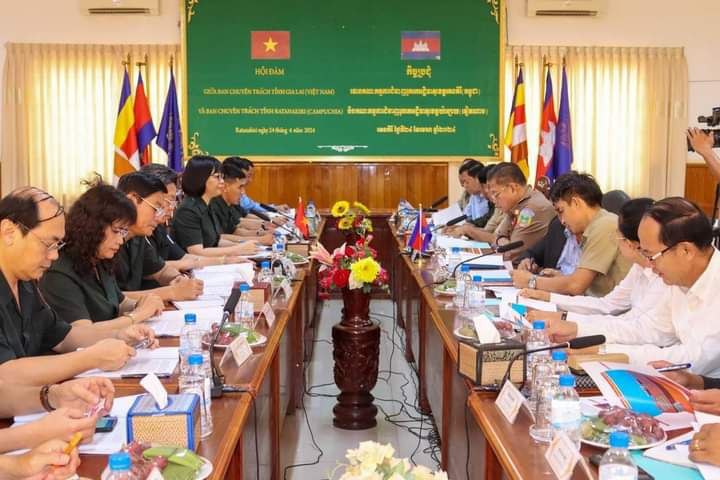 អដ្ឋិធាតុកងទ័ពស្ម័គ្រចិត្តវៀតណាមចំនួន ០៦អដ្ឋិធាតុបន្ថែមទៀតនឹងត្រូវរៀបចំធ្វើមាតុភូមិនិវត្តន៍ទៅប្រទេសកំណើតវិញ