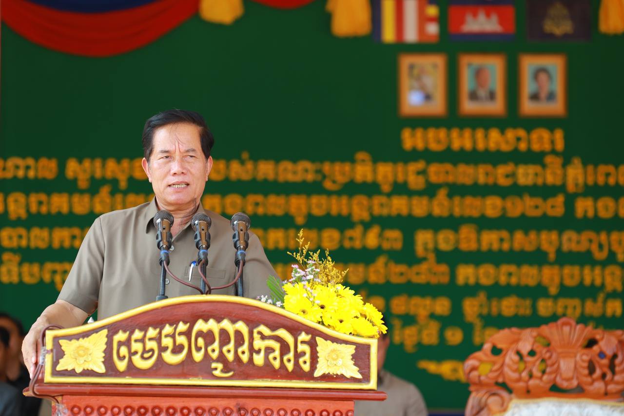 រដ្ឋបាលរាជធានីភ្នំពេញ នាំយកអំណោយ សម្ដេចមហាបវរធិបតី ហ៊ុន ម៉ាណែត ទៅចែកជូន កងទ័ពជួរមុខ នៅក្នុងភូមិសាស្ត្រ ខេត្តព្រះវិហារ និង ខេត្តស្ទឹងត្រែង