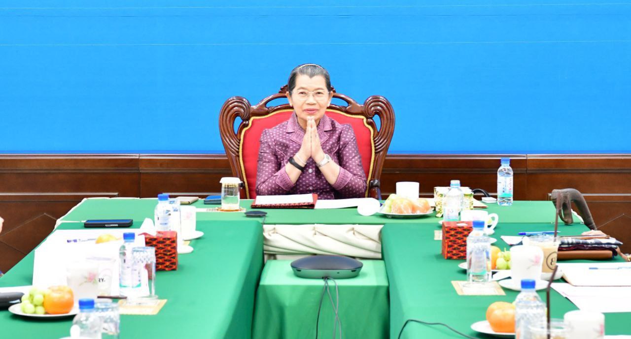សម្តេច ម៉ែន សំអន ផ្តល់អានុសាសន៍ ៥ចំណុច ដល់សាខាសមាគមនារីកម្ពុជា ដើម្បីសន្តិភាព និងអភិវឌ្ឍន៍ រាជធានី-ខេត្ត និងគណ:ចលនាស្ត្រី សម្រាប់បន្តអនុវត្តក្នុងឆ្នាំ ២០២៤