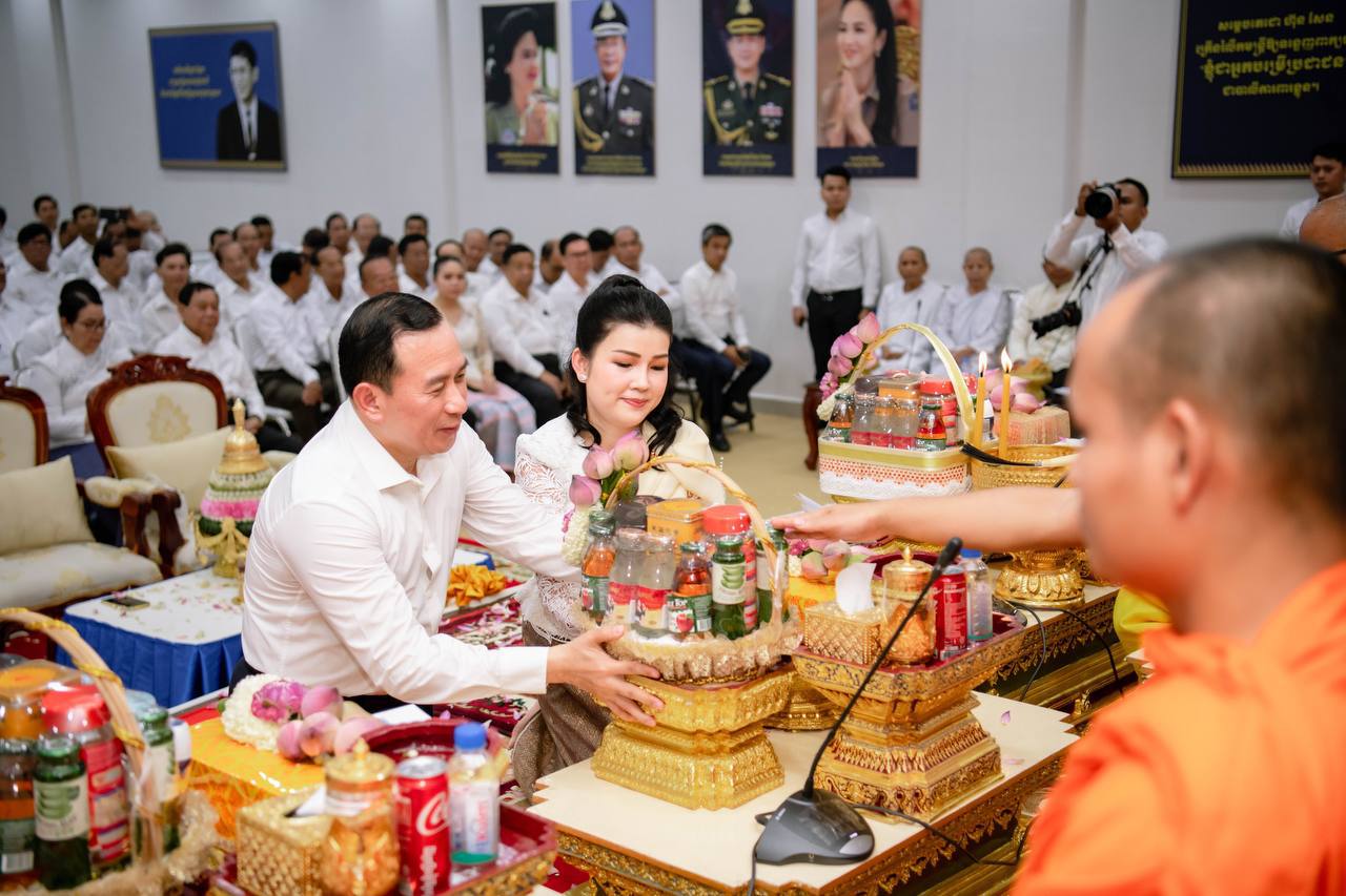 ក្រសួងអធិការកិច្ច រៀបចំពិធីចម្រើនព្រះបរិត្តអបអរសាទរពិធីបុណ្យចូលឆ្នាំថ្មីប្រពៃណីជាតិខ្មែរ